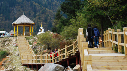 達(dá)古冰山4860米高海拔移動(dòng)WIFI開(kāi)通，游客暢享云端互聯(lián)，景區(qū)智慧管理再升級(jí)