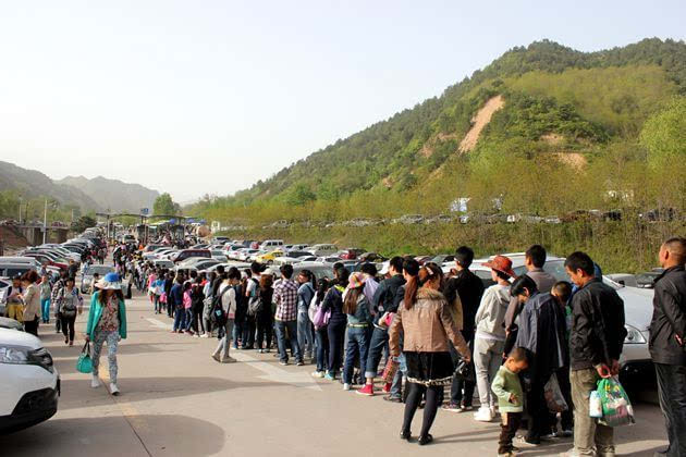 麥積山景區(qū)旅游接待火爆，精細(xì)化管理提升游覽體驗(yàn)